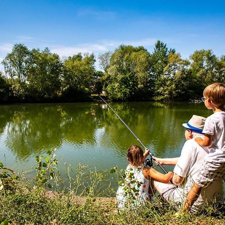 Camping De Châlons-en-Champagne Eksteriør billede